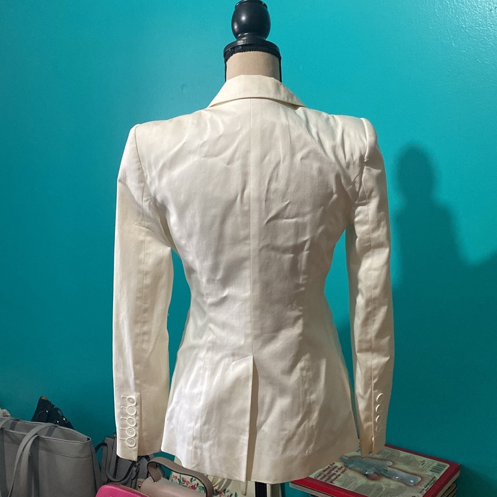 Blazer - Picture 2 of 2